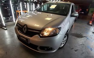 Renault • Sandero