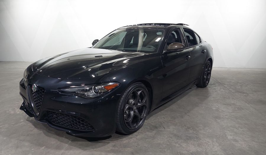 Alfa Romeo Giulia 2.0 ESTREMA AUTO Sedan 2023