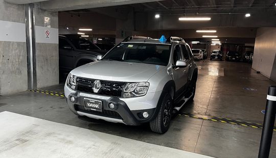 Renault • Duster