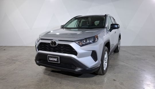 Toyota • RAV4