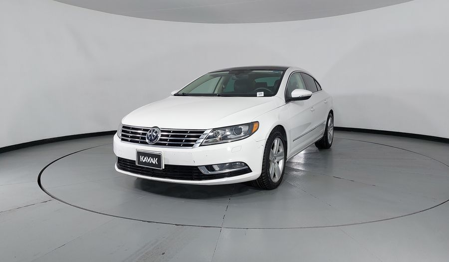 Volkswagen Passat 2.0 TFSI DSG Sedan 2013