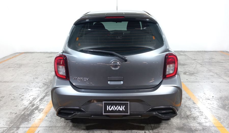Nissan March 1.6 ADVANCE Hatchback 2021