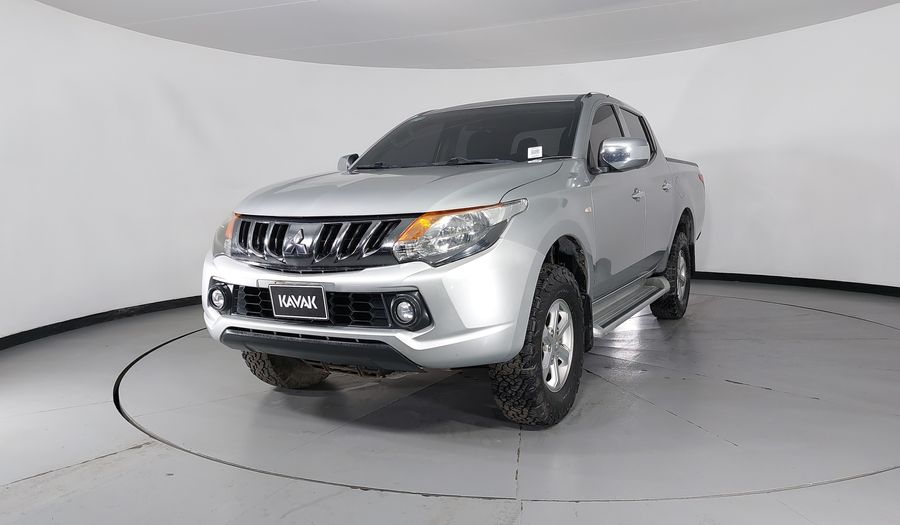 Mitsubishi L200 2.5 GLS DIESEL 4WD Pickup 2019