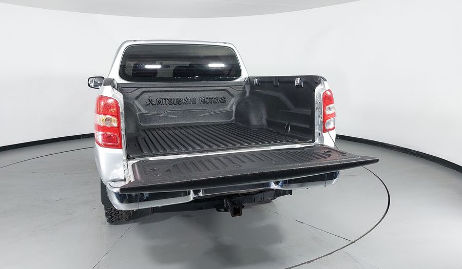 Mitsubishi L200 2.5 GLS DIESEL 4WD Pickup 2019