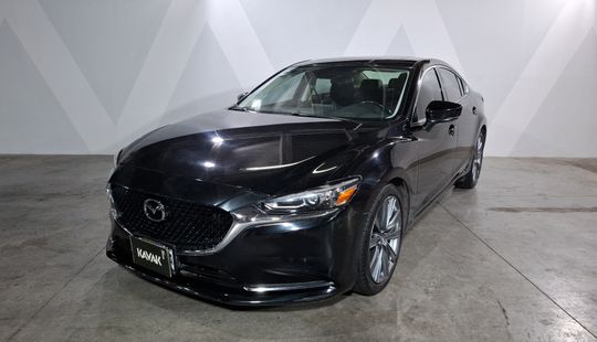 Mazda • Mazda 6