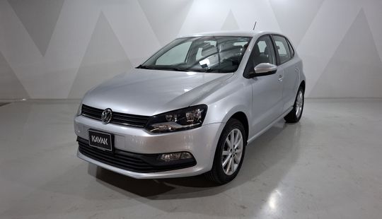 Volkswagen • Polo