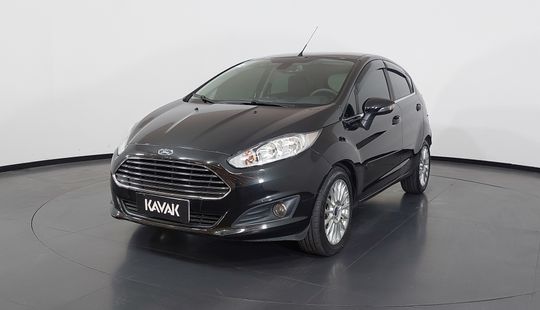 Ford Fiesta TITANIUM HATCH-2015