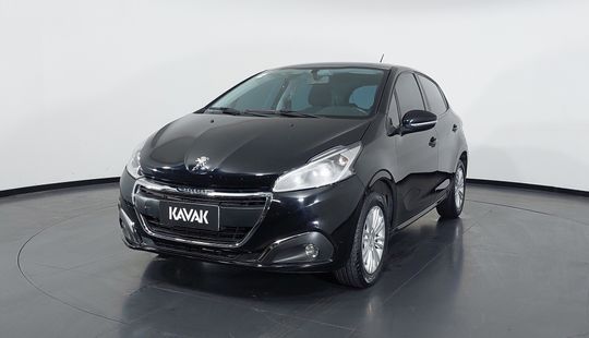 Peugeot • 208