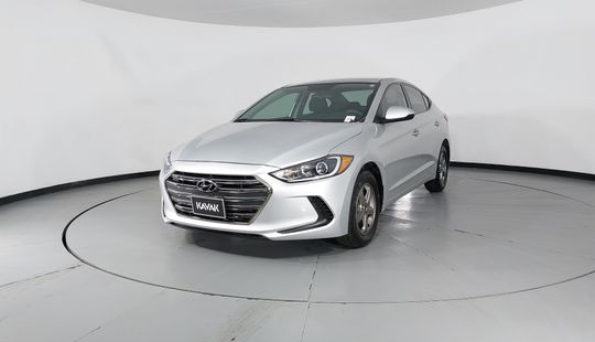 Hyundai • Elantra