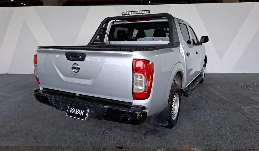 Nissan Np300 2.5 DOBLE CABINA SE AC PAQ SEG Pickup 2020