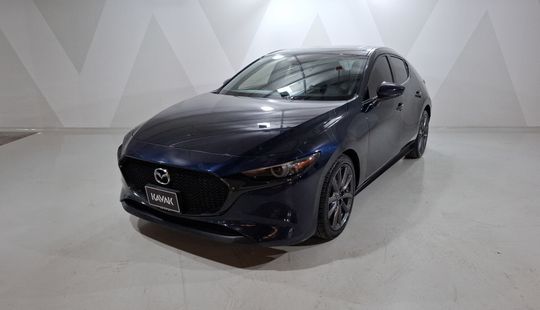 Mazda • Mazda 3