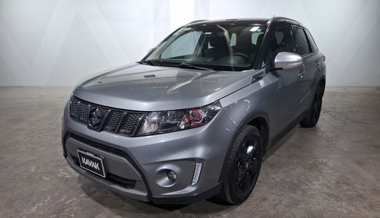 Suzuki • Vitara