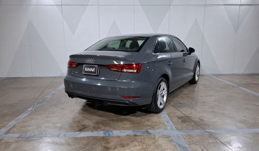 Audi A3 1.4 35 DYNAMIC DCT Sedan 2019