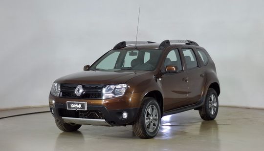 Renault • Duster