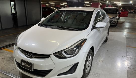 Hyundai • Elantra