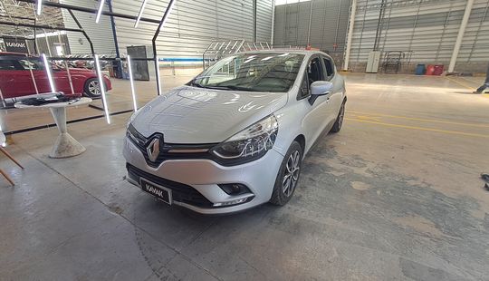 Renault • Clio