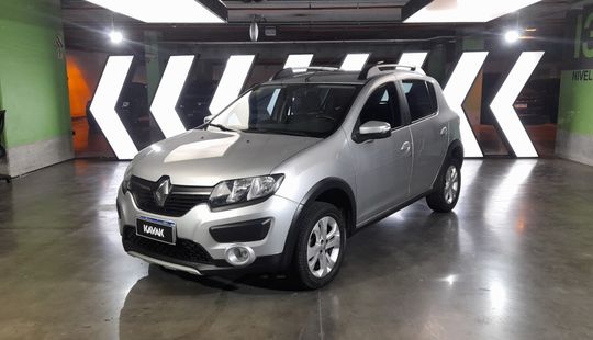 Renault • Sandero Stepway