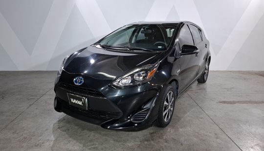 Toyota • Prius C