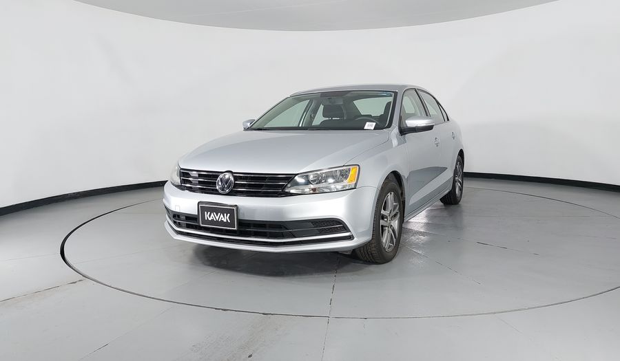 Volkswagen Jetta 2.5 TRENDLINE MT Sedan 2016