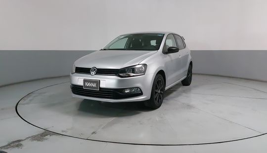 Volkswagen • Polo