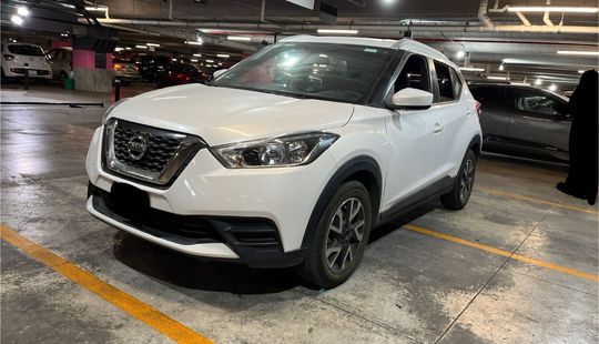 Nissan • Kicks