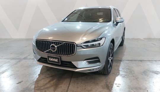 Volvo • XC60