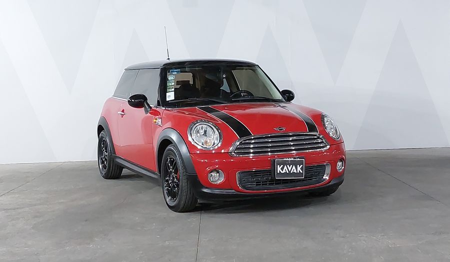 Mini Cooper 1.6 COOPER SALT Hatchback 2013