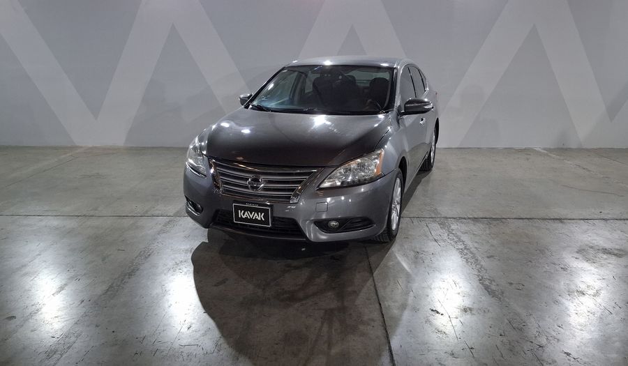 Nissan Sentra 1.8 ADVANCE CVT Sedan 2016