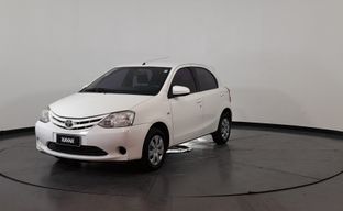 Toyota • Etios