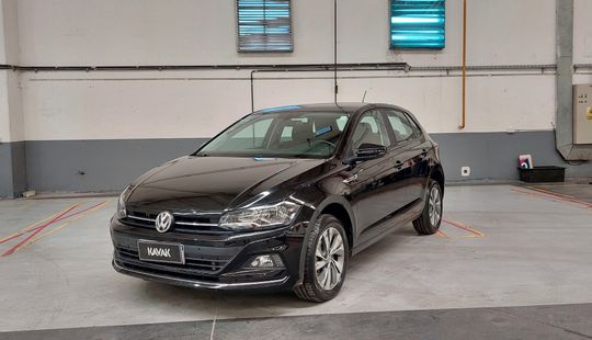 Volkswagen • Polo