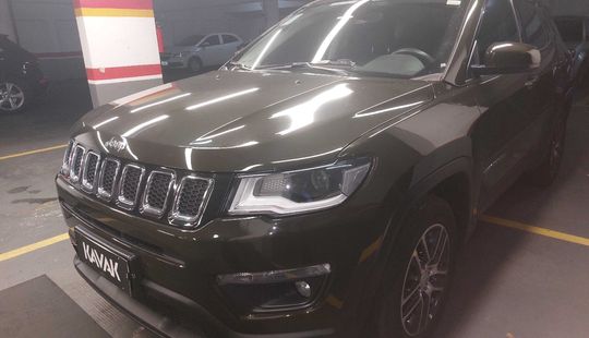 Jeep • Compass