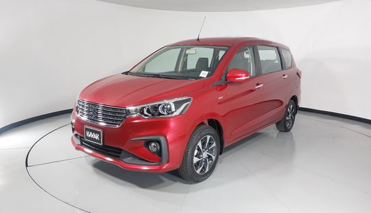 Suzuki • Ertiga