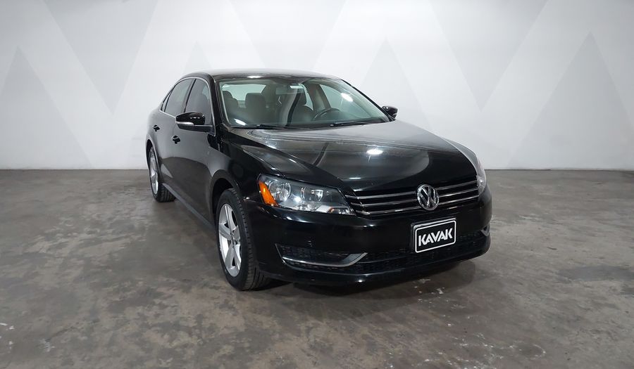 Volkswagen Passat 2.5 SPORTLINE TIPTRONIC Sedan 2015