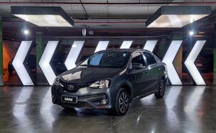 Toyota • Etios