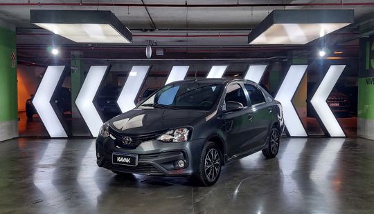 Toyota • Etios