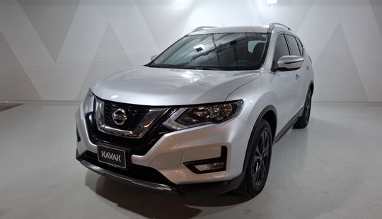 Nissan • X-Trail