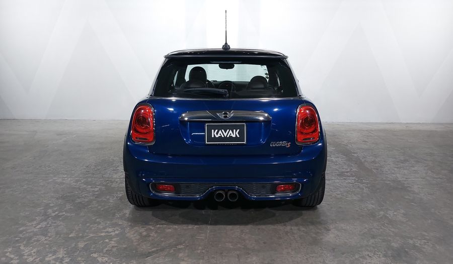 Mini Cooper S 2.0 COOPER HOT CHILI AT Hatchback 2017