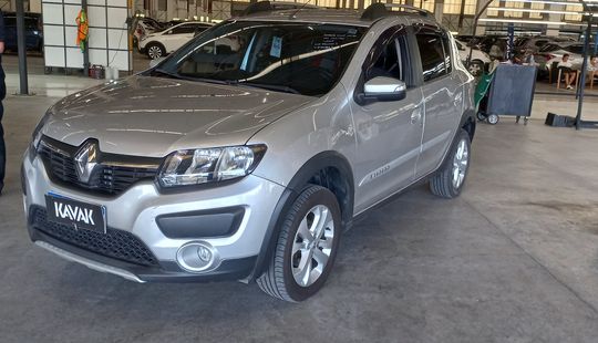 Renault • Sandero