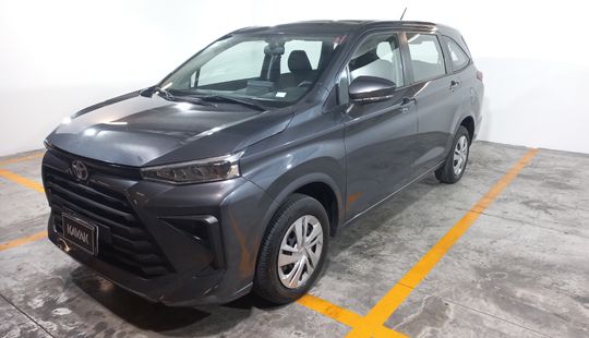 Toyota • Avanza