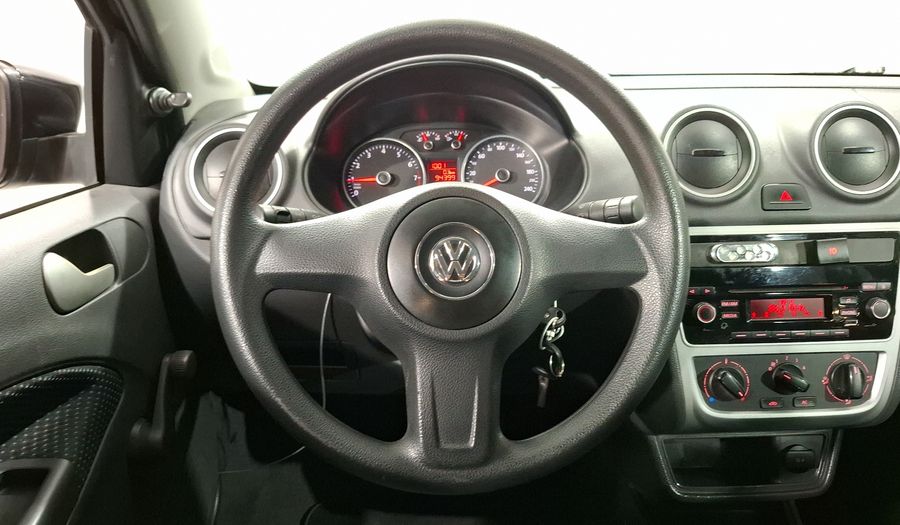 Volkswagen Gol 1.6 CL AC MT Hatchback 2015