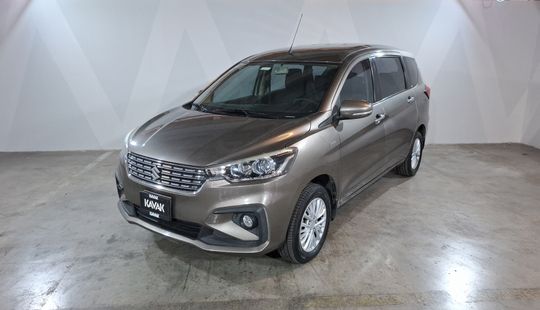 Suzuki • Ertiga