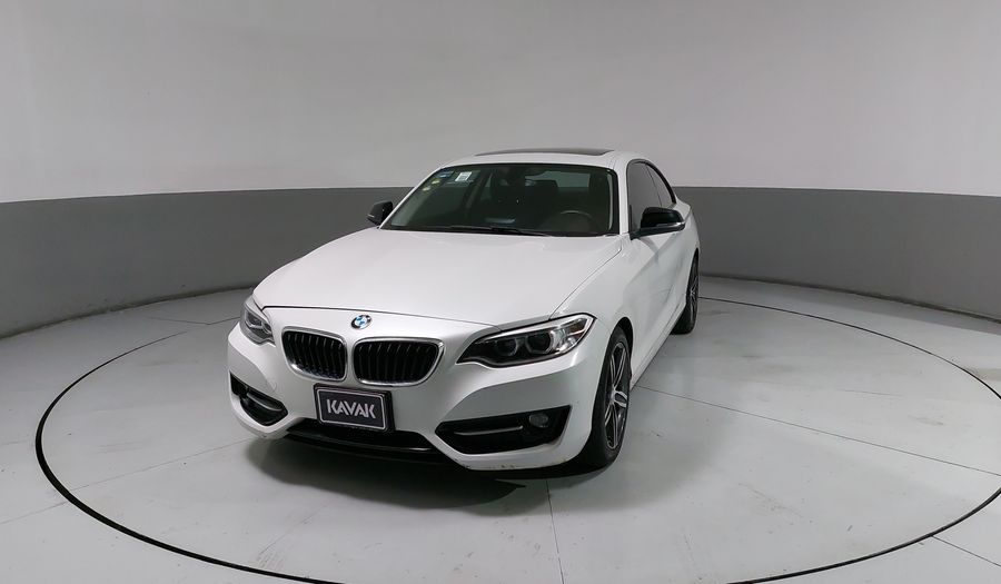 Bmw Serie 2 2.0 220IA SPORT LINE Coupe 2015