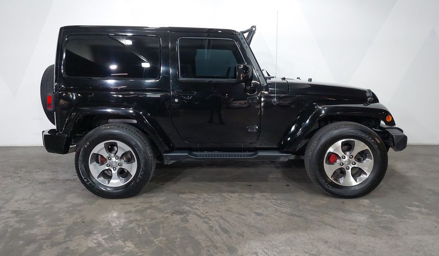 Jeep Wrangler 3.6 SAHARA 4X4 ATX Suv 2017