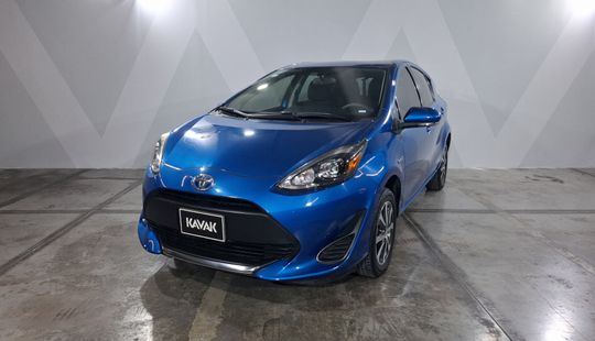 Toyota • Prius C