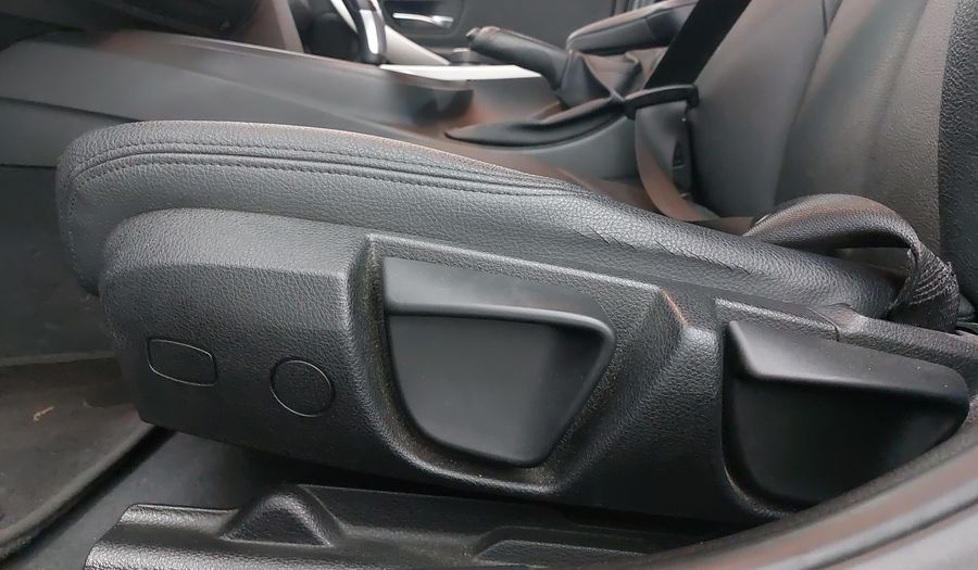 Bmw Serie 3 1.5 318IA EXECUTIVE AUTO Sedan 2018