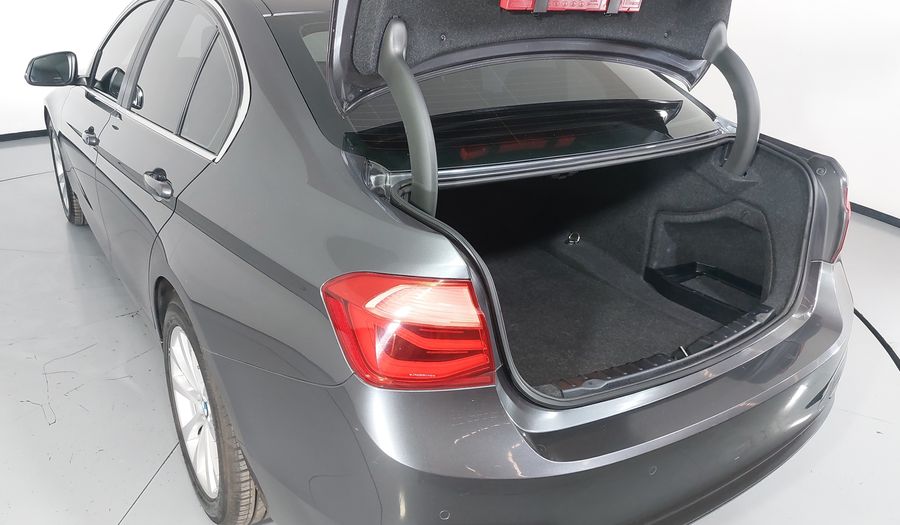 Bmw Serie 3 1.5 318IA EXECUTIVE AUTO Sedan 2018
