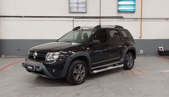 Renault • Duster