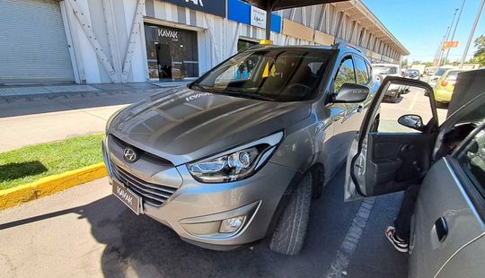 Hyundai • Tucson