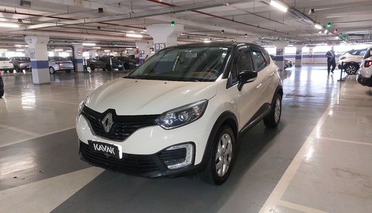 Renault • Captur