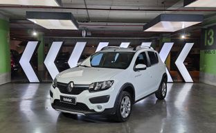 Renault • Sandero Stepway